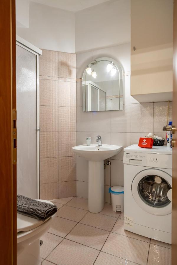 アテネFlat In Excellent Location With Private Parkingアパートメント エクステリア 写真