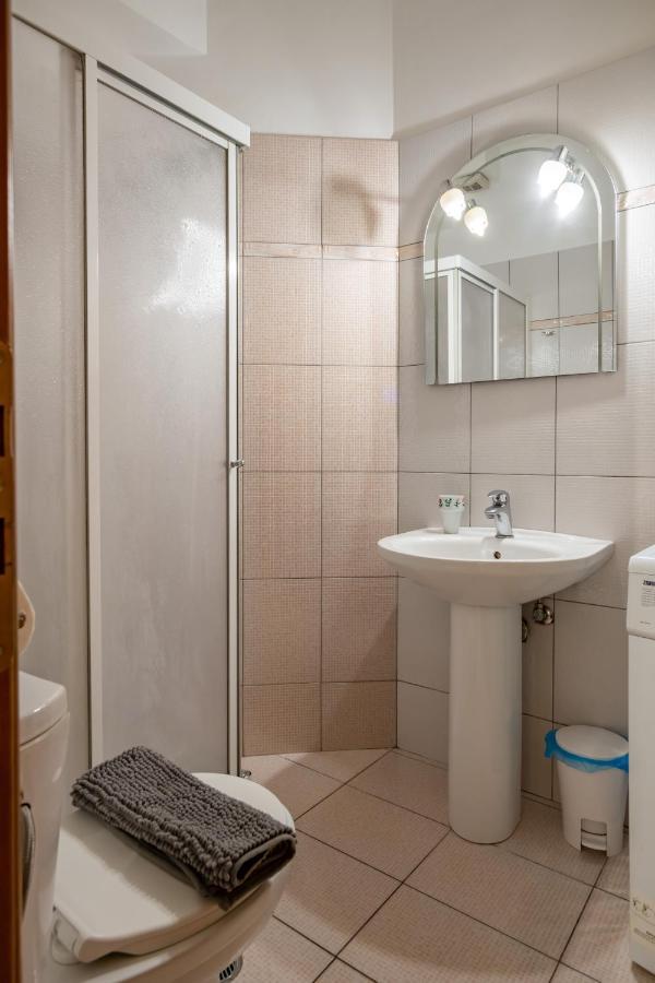 アテネFlat In Excellent Location With Private Parkingアパートメント エクステリア 写真